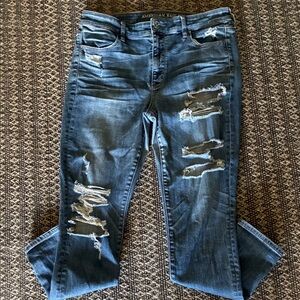 American Eagle Outfitters Women's Blue Ripped Skinny Jeans